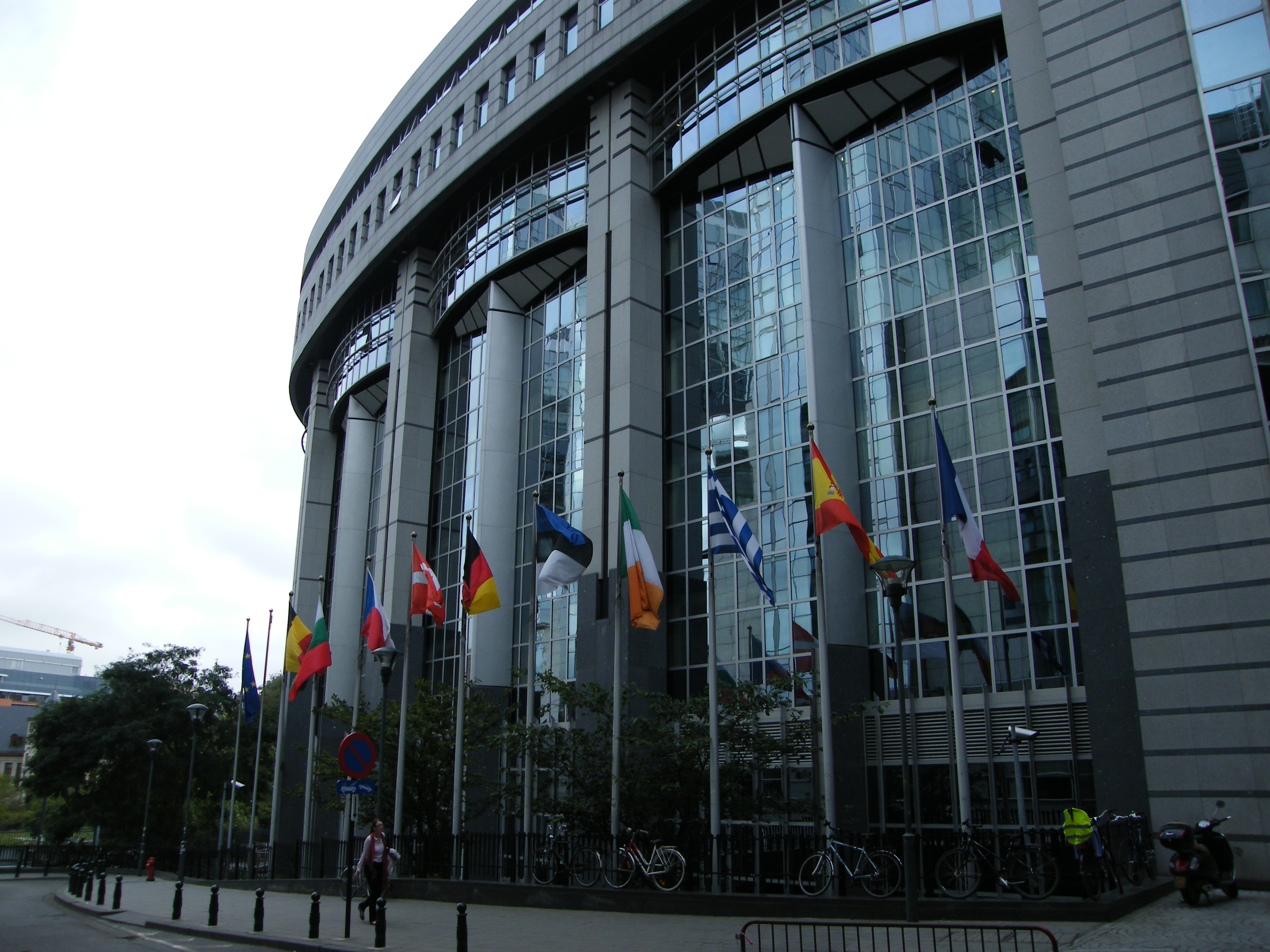 The Myth of EU-induced Overregulation