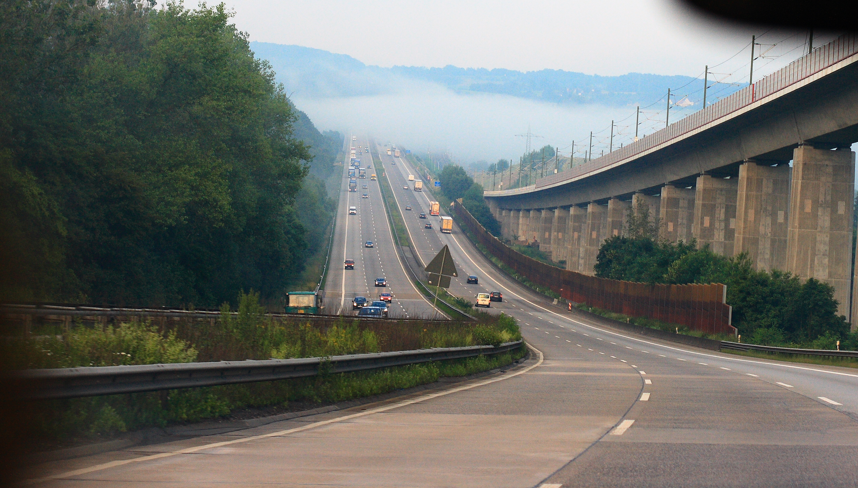 Who Will Build the Roads? – Plans for Autobahn Privatization in Germany