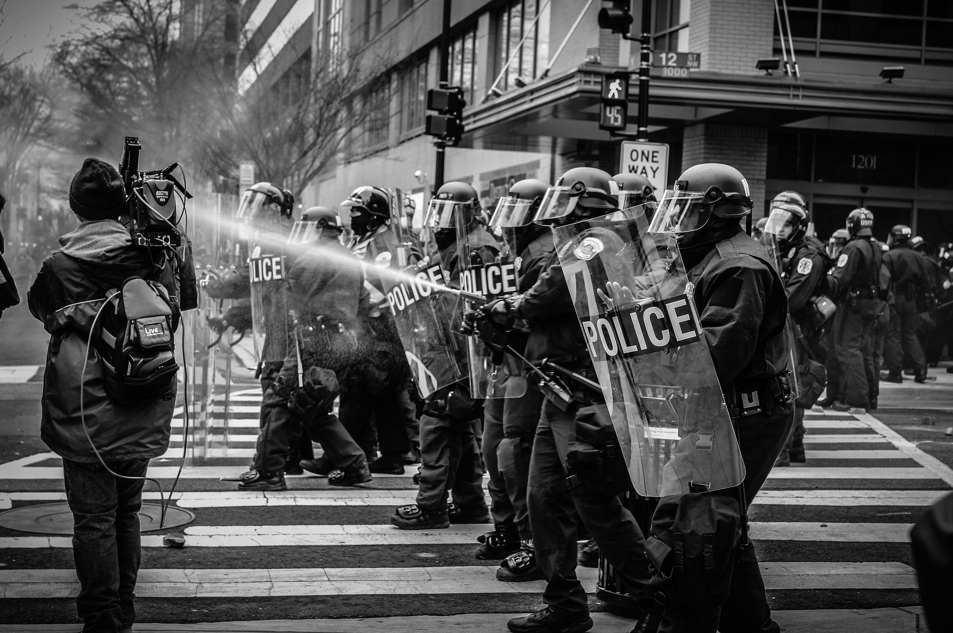 George Floyd Protests: Balancing between the two Extremes